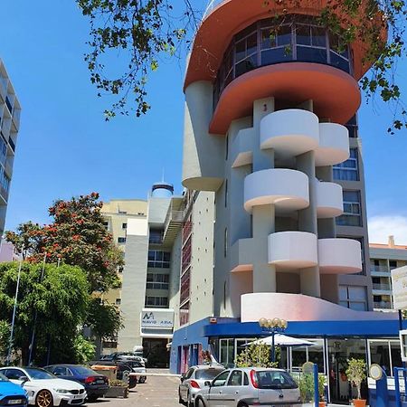 Apartamentos Navio Azul フンシャル エクステリア 写真