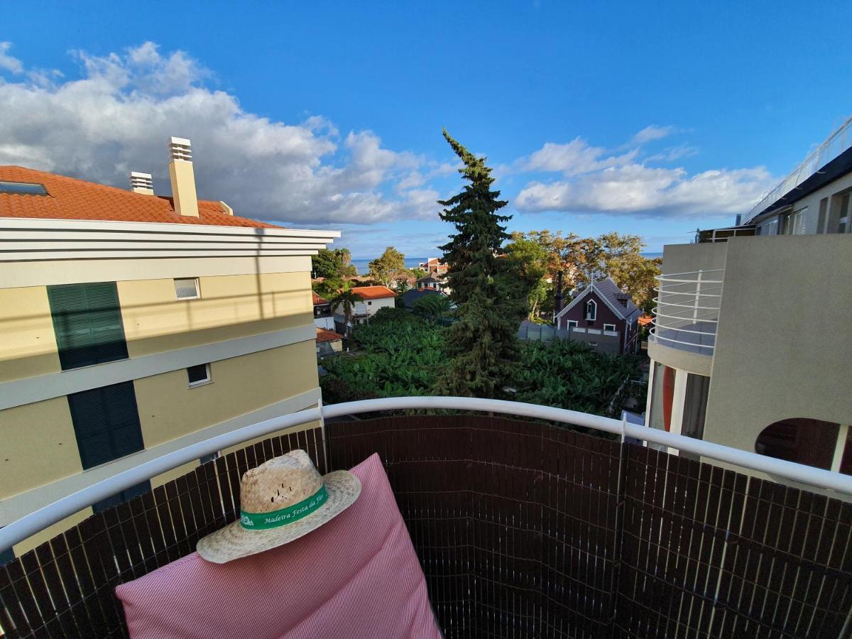 Apartamentos Navio Azul フンシャル エクステリア 写真