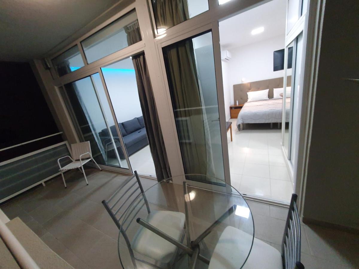 Apartamentos Navio Azul フンシャル エクステリア 写真