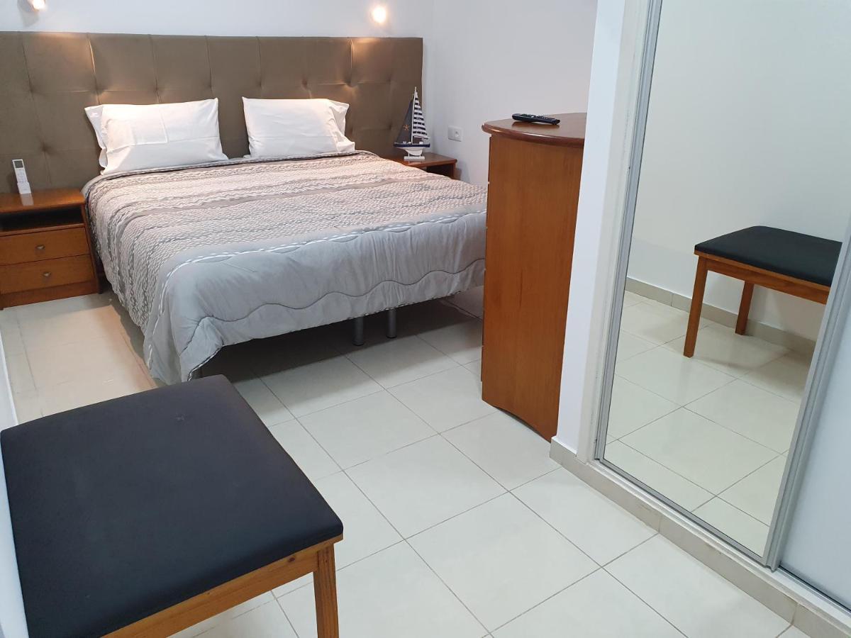 Apartamentos Navio Azul フンシャル エクステリア 写真