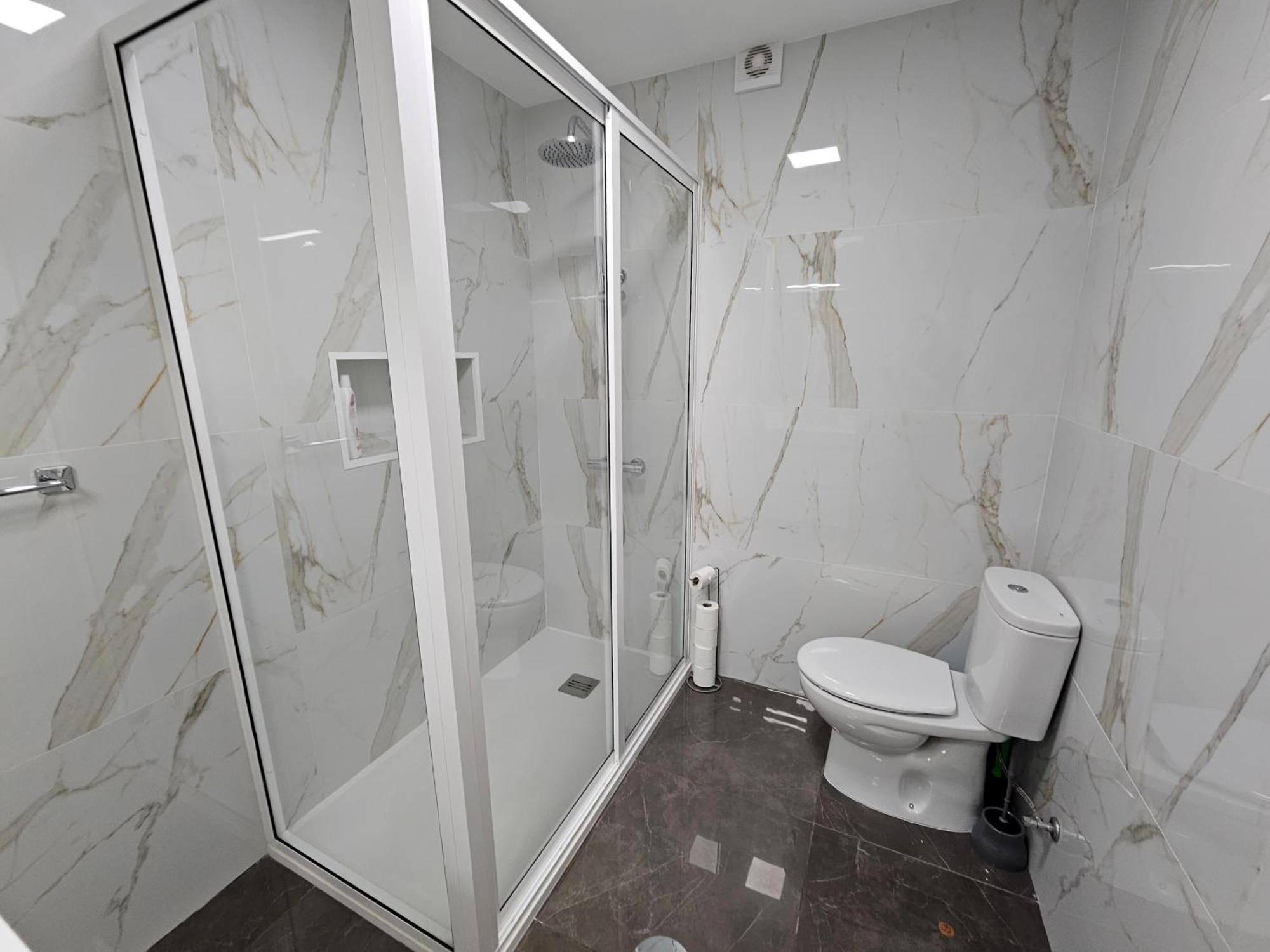 Apartamentos Navio Azul フンシャル 部屋 写真