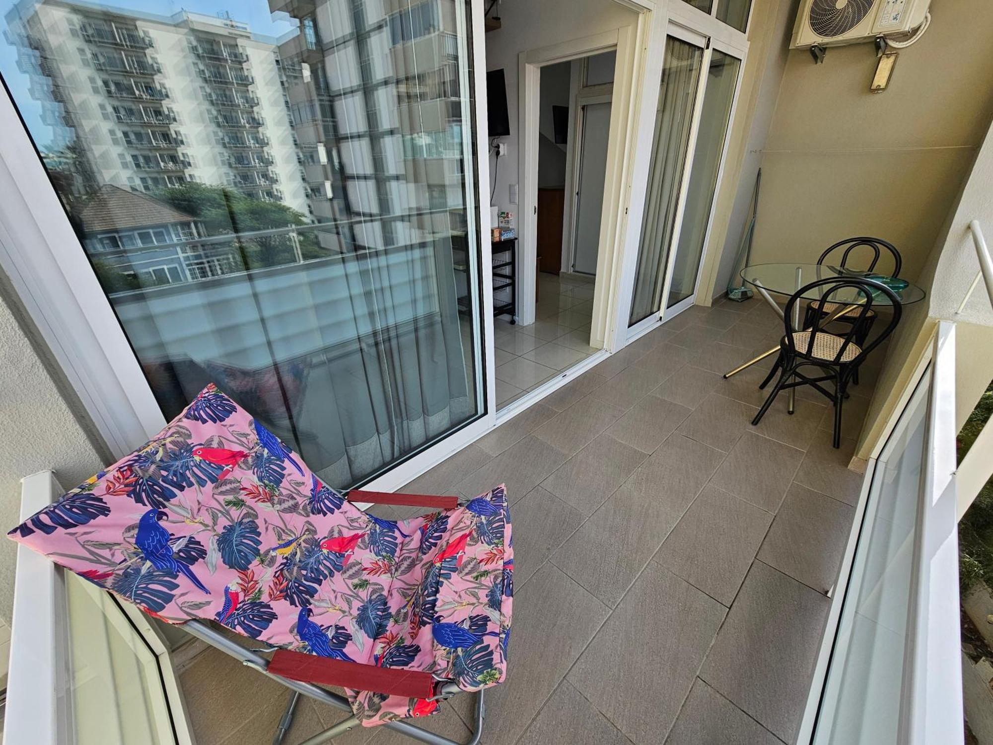 Apartamentos Navio Azul フンシャル 部屋 写真